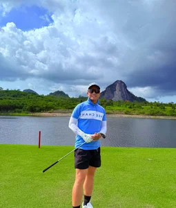 Celebrity Fitness: Truong Ngoc Anh Embraces Pickleball Trend - image 2