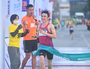 Meet the Top 10 Fastest Male Marathon Runners in Vietnam - image 3