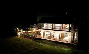 Modern 250m2 Townhouse Design: A Green Oasis Blending Urban Living with Nature - image 9