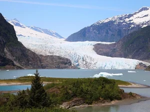 Uncovering the Surprising Truths About Alaska You Probably Didn't Know - image 3