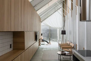 Innovative Narrow Townhouse Designed Like an Airplane Cabin - image 3