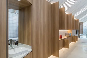Innovative Narrow Townhouse Designed Like an Airplane Cabin - image 5