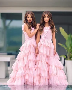 World's Most Beautiful Twins Showcase Their Stunning Grown-Up Looks - image 9