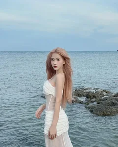 Beautiful TikToker Dieu Linh Bikini Photoshoot Gallery - image 0