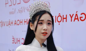 Pure Elegance: Hue Student Captivates Audiences in Miss Vietnam Pageant Gallery - image 0
