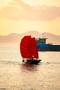 Witnessing the Majestic Sunset on Ba Den Mountain: A Traveler’s Guide - image 1