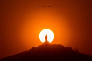 Witnessing the Majestic Sunset on Ba Den Mountain: A Traveler’s Guide - image 7