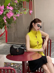 Vietnamese Beauties Rock Spontaneous Summer Outfits with Effortless Style - image 6