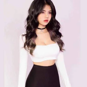 Mai Dora: Youthful and Bold Fashion Style Gallery - image 6