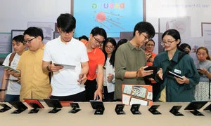 First Dedicated E-Ink Technology Event Showcases the Future of Displays - image 6