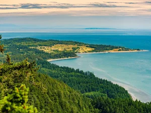 Stunning Paradise Islands in the United States You Must Visit - image 7