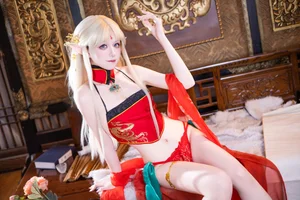 Coser Shuangmu Fusu: Stunning Brest Red Ancient Style Photoshoot - image 34