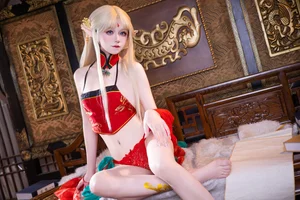 Coser Shuangmu Fusu: Stunning Brest Red Ancient Style Photoshoot - image 22