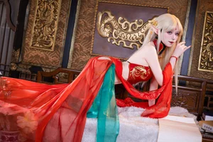 Coser Shuangmu Fusu: Stunning Brest Red Ancient Style Photoshoot - image 0