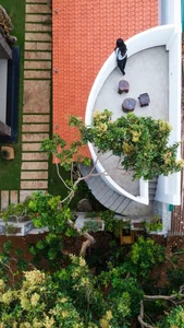 Peaceful Tiled Roof House in Vietnam Central Highlands Captivates Foreign Media - image 12