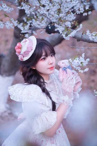 YiTuYu Art Language Vol.10626 Liu Liu: Expressive Fine Art Portraits - image 9