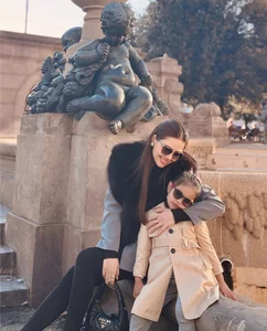 Phanh Lee's Cinematic Family Style: A Masterclass in Modern Motherhood Fashion - image 8