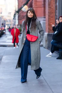 Timeless Fashion Secrets: 4 Hollywood Icons Over 40 Inspiring Modern Street Style - image 4