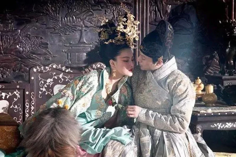 Imperial Secrets: Why Ancient Chinese Emperors Controlled Their Concubines' Fertility