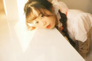 Yituyu Girl's Diary Wishes for Spoon: Soft Aesthetic Portrait Photography - image 7