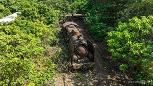 The Tu Luc Steam Locomotive A Historic Symbol of Vietnam Railways - image 5