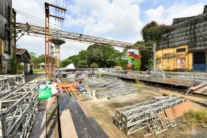 The Tu Luc Steam Locomotive A Historic Symbol of Vietnam Railways - image 4