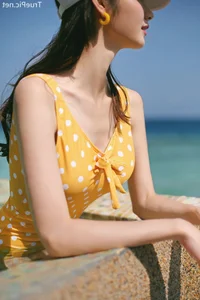 Jeong Hee Redefines Summer Elegance in Latest Monokini Shoot - image 4