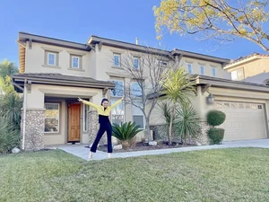 Inside Actress Dieu Huong's Beautiful Life in Her US Villa - image 6