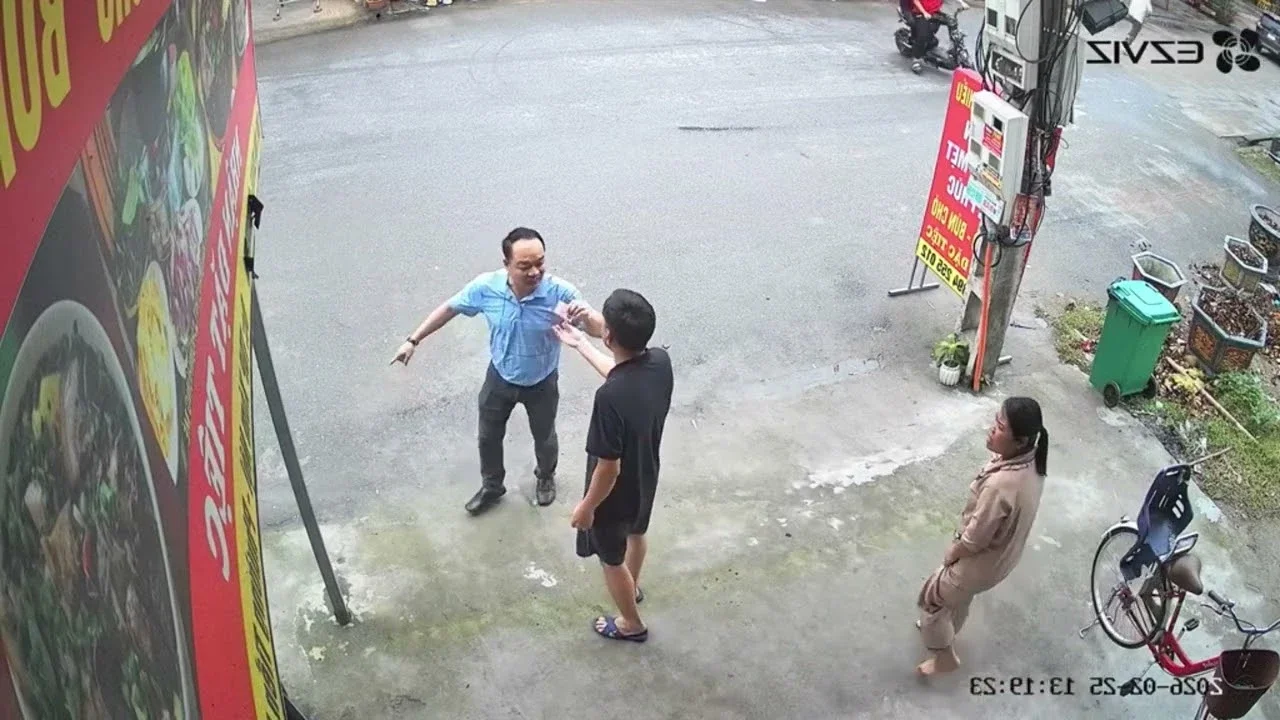 The Strange Truth Behind the Motorbike 'Borrowing' Incident Revealed