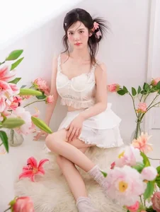 Beautiful and Cute Girls Wallpapers 2026: High-Quality Avatars and Backgrounds - image 10