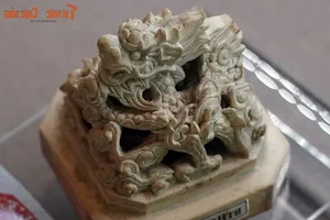 Exploring Three Masterpiece Ivory Antiques Across Vietnam - image 8