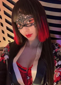 Meet the Seductive Geisha Actress from Hit Series Biet Duoc Den - image 6