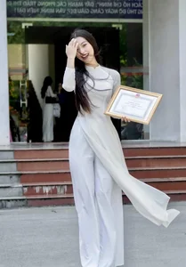 Meet the Seductive Geisha Actress from Hit Series Biet Duoc Den - image 9