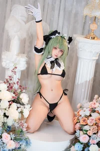 Sayo Momo Brings Soda from NIKKE to Life in Stunning Cosplay - image 21
