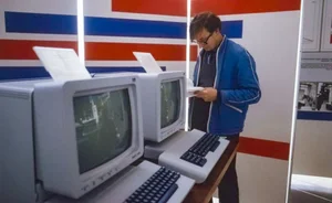 A Rare Glimpse Into Daily Life in the Soviet Union in 1985 - image 2