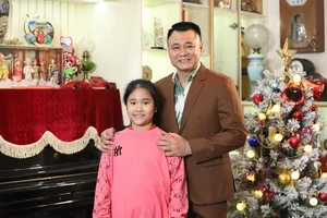 Vietnamese Celebrity Style and Life Updates: Winter Fashion and Heartwarming Family Moments - image 1