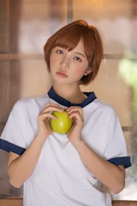 YiTuYu Art Language Vol.9839: Tou Chi Nai You De Mao Photography Collection - image 1
