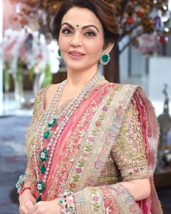 Nita Ambani’s Opulent Style: Asia’s Richest Family Celebrates Grand Wedding - image 9