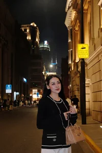 Runner-Up Tu Anh Celebrates a Fulfilling Life at 32 with Her Businessman Husband - image 8