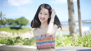 Stunning Gallery of Beautiful and Charming Chinese Girls: Modern Aesthetics and Fashion - image 30
