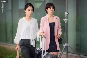 4 Best-Dressed Short-Haired K-Drama Female Leads with Chic Style - image 4