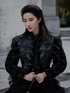 Liu Yifei, Lisa of BlackPink, and Hyein of NewJeans Dazzle at Paris Fashion Week - image 3