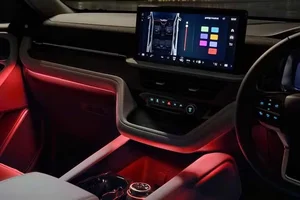 2026 Ford Explorer Debuts with 400-HP V6 Engine Starting at $48,965 - image 4