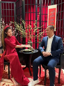 Vietnamese Celebrities Share Heartwarming Family Moments During Lunar New Year 2025 - image 7