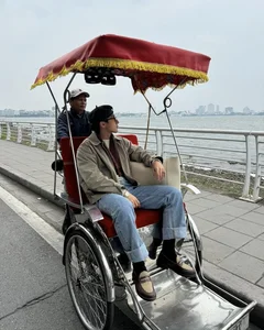 From Cyclo Driver to Social Media Star: The Viral Story of Son Tung M-TP's Driver - image 2