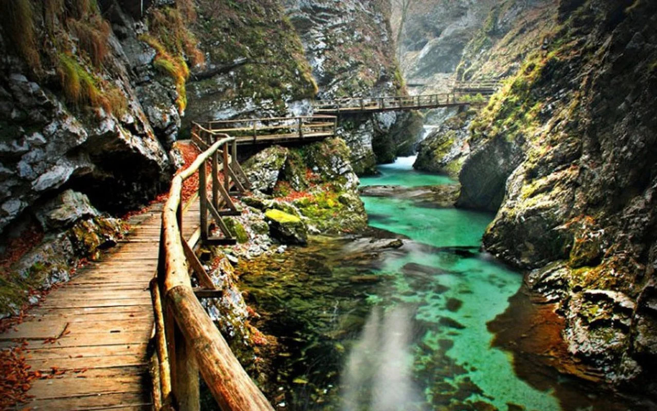 Most Breathtaking Hiking Trails and Mountain Paths in the World