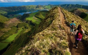 Most Breathtaking Hiking Trails and Mountain Paths in the World - image 1