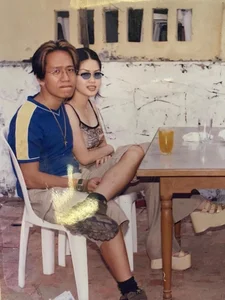 Rare Youth Photos of Singer Duy Manh and Wife Go Viral - image 4