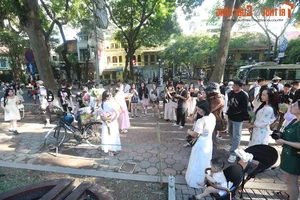 Phan Dinh Phung Street: The Most Photogenic Autumn Destination in Hanoi for Local Muses - image 4