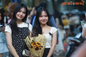 Phan Dinh Phung Street: The Most Photogenic Autumn Destination in Hanoi for Local Muses - image 2